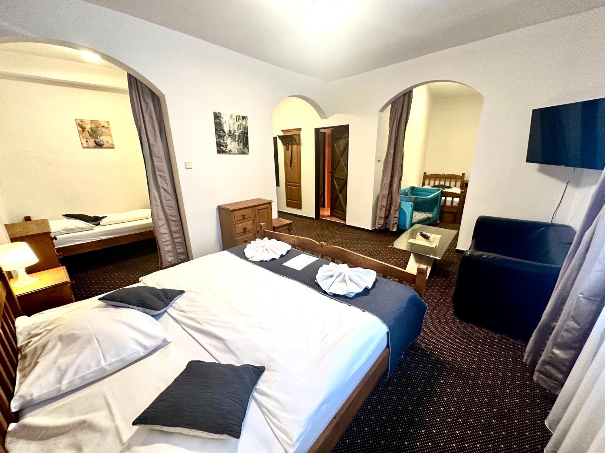 Hotel Lesana Špindlerŭv Mlýn Екстериор снимка